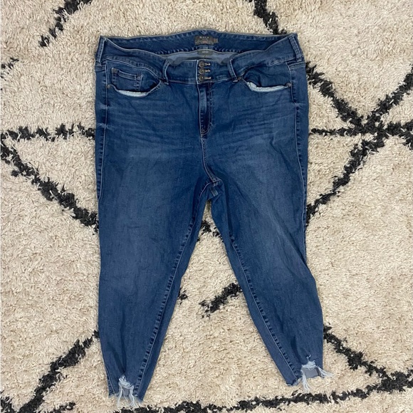 Torrid Feel The Fit Jeggings - Picture 10 of 10